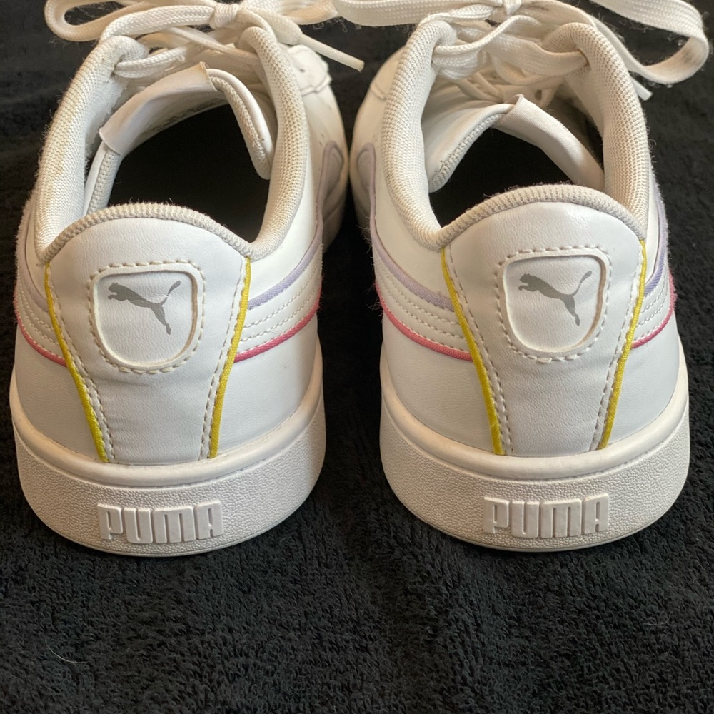 Puma Sneakers size 10 - Picture 2 of 6